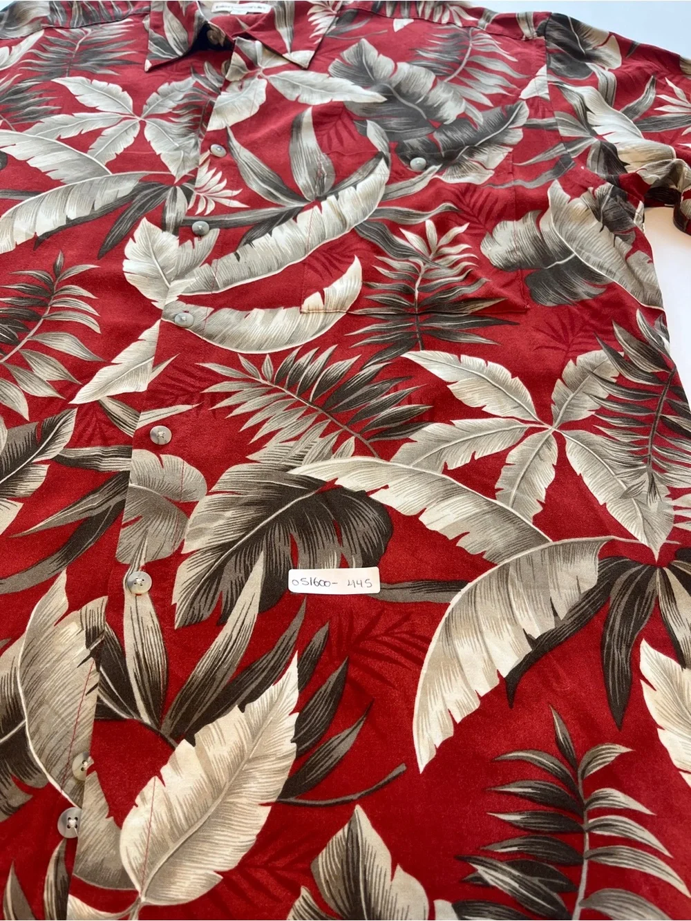 Pierre Cardin Men's Red Tropical Print Short Sleeve Shirt size L rayon button